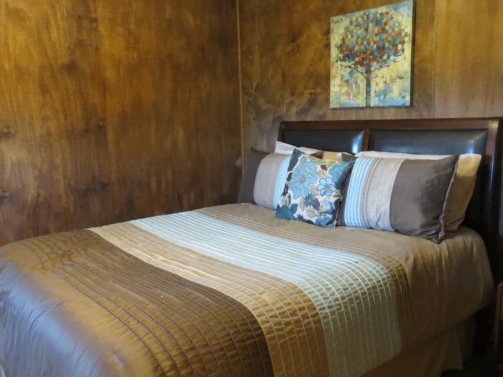 Orchard View Bed And Breakfast Moose Jaw Exteriér fotografie