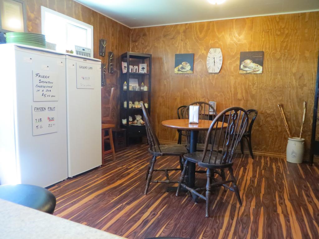 Orchard View Bed And Breakfast Moose Jaw Exteriér fotografie