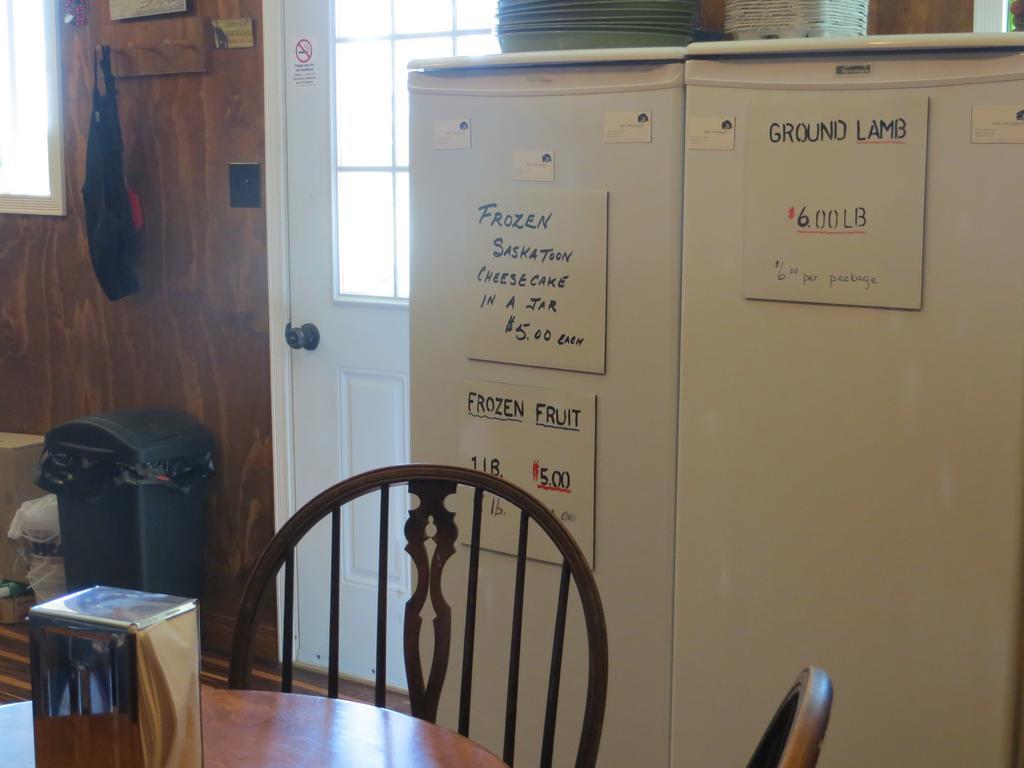 Orchard View Bed And Breakfast Moose Jaw Exteriér fotografie