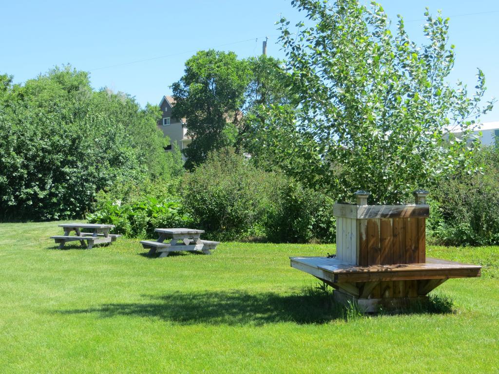 Orchard View Bed And Breakfast Moose Jaw Exteriér fotografie