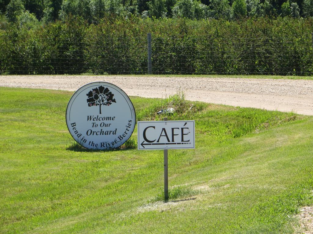 Orchard View Bed And Breakfast Moose Jaw Exteriér fotografie